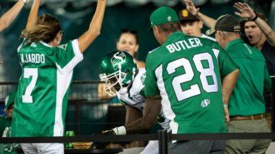 CFL fines Sask. Roughrider wideout for nacho-related 'security protocol' breach - cbc.ca