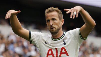 Sergio Aguero - Harry Kane - Ivan Perisic - 'I love scoring': Tottenham star Harry Kane breaks Premier League record - in pictures - thenationalnews.com - Manchester