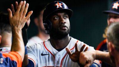 Houston Astros star Yordan Alvarez back at ballpark after breathing scare that required hospital trip