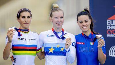 European Championships: Lorena Wiebes pips Elisa Balsamo to win road race gold for the Netherlands