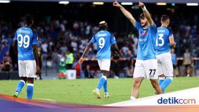Ismael Bennacer - Luciano Spalletti - Italia Di-Liga - Hasil Liga Italia: Napoli Menggila, Milan Tertahan - sport.detik.com