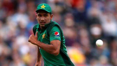 Hasnain to replace injured Afridi in Pakistan's Asia Cup squad