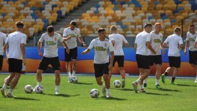 Volodymyr Zelenskyy - Ukraine soccer league set for new season as country defies Russian war - cbc.ca - Britain - Russia - Ukraine -  Moscow -  Donetsk - Soviet Union -  Mariupol
