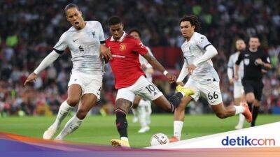 Marcus Rashford - Jadon Sancho - Liga Inggris - Klasemen Liga Inggris: MU Naik ke Posisi 14, Liverpool Nomor 16 - sport.detik.com - Manchester -  Sancho - Liverpool