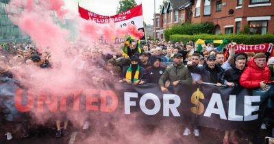 The story of the 10,000 Manchester United fans who marched against the Glazers