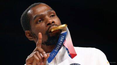 NBA - Durant to remain with Brooklyn Nets after talks with Nash, owners