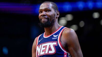Kevin Durant - Steve Nash - Brooklyn Nets - Joe Tsai - Sean Marks - Brooklyn Nets, Kevin Durant meet, agree to 'move forward' together after star's trade demands - espn.com - London - Los Angeles - state New York - county Rich -  Durant