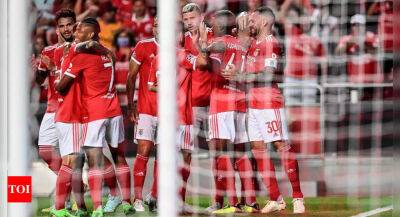 Rafa Silva - Nicolas Otamendi - Benfica cruise into Champions League group stage with win over Dynamo Kiev - timesofindia.indiatimes.com - Ukraine - Serbia - Czech Republic -  Belgrade -  Kiev