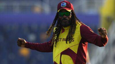 Chris Gayle - Not Murali Or Narine, Chris Gayle Claims He's The "Greatest Off-Spinner Of All Time" - sports.ndtv.com - Uae