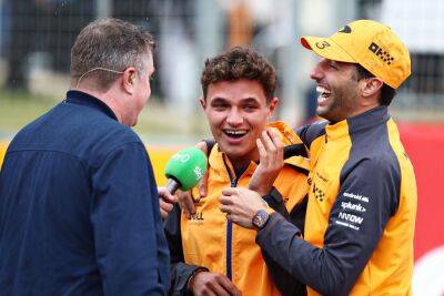 Daniel Ricciardo - Lando Norris - Oscar Piastri - Lando Norris sends Daniel Ricciardo message after Aussie's McLaren exit news - givemesport.com -  Norris
