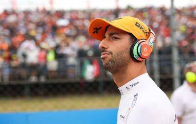 'Proud' Ricciardo to leave McLaren a year early