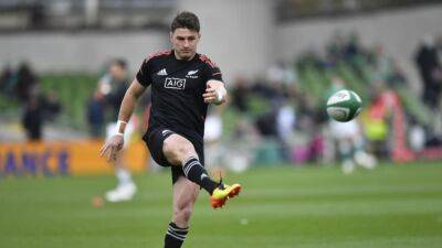 Barrett ruled out as Foster keeps faith in winning All Blacks