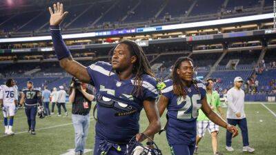 Roger Goodell - Shaquem Griffin, former Seattle Seahawks linebacker and 'true inspiration,' announces retirement from NFL - edition.cnn.com -  Sana -  Seattle