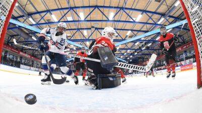 2022 Women’s Worlds: Nine U.S. players score in 10-0 win over Japan - nbcsports.com - Denmark - Usa - Japan