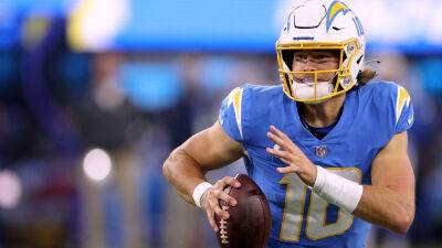 Justin Herbert - Justin Herbert is 'the best quarterback I’ve ever seen,' retired Super Bowl champ says - foxnews.com - Los Angeles -  Los Angeles -  Kansas City - state California - county Harris - state Colorado