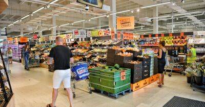 Customers praise Lidl after supermarket makes major change to its fruit and vegetables