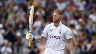England lead S.Africa by 241 runs after Stokes and Foakes tons