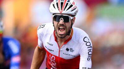 La Vuelta 2022: Jesus Herrada wins thrilling stage in Cistierna as Remco Evenepoel retains red jersey