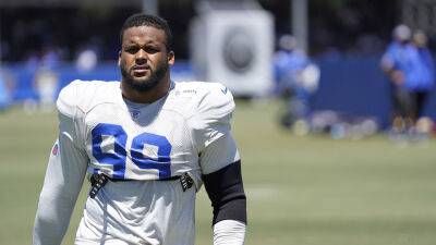 Rams to discipline Aaron Donald, others after brawl with Bengals in training camp: report