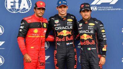 Max Verstappen - Lewis Hamilton - Sergio Perez - Esteban Ocon - Charles Leclerc - Carlos Sainz-Junior - Verstappen fastest in Belgian GP qualifying but Sainz takes pole position - thenationalnews.com - Belgium