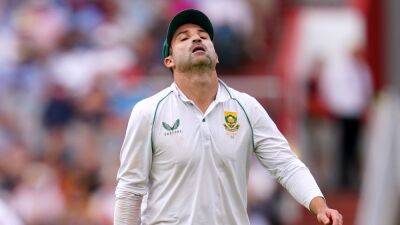 Keegan Petersen - Dean Elgar demands more from middle order as South Africa slump to heavy loss - bt.com - South Africa