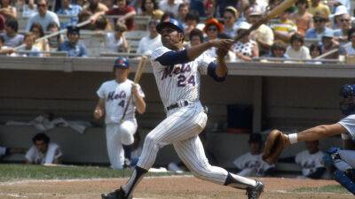 Mets retire No. 24 for Willie Mays during team's first Old Timers' Day in almost 30 years