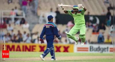 Javed Miandad - Asia Cup 2022, India vs Pakistan: Great brawls of fire! - timesofindia.indiatimes.com - India - Pakistan - county King