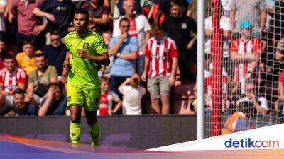 Bagaimana Debut Singkat Casemiro, Ten Hag?