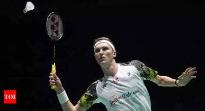 Imperious Viktor Axelsen wins second badminton world title