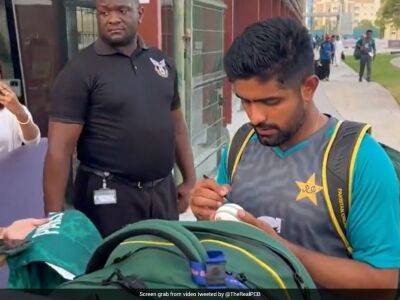Watch: Pakistan Players Entertain Fans Ahead Of India Clash In Asia Cup