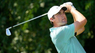 Scheffler holds one-shot lead as Tour Championship delayed by weather