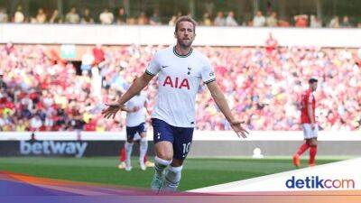 Hugo Lloris - Harry Kane - Nottingham Forest - Dejan Kulusevski - Tottenham Hotspur - Scott Mackenna - Babak Pertama - Liga Inggris - Nottingham Vs Tottenham: Gol Kane Bawa Spurs Unggul di Babak Pertama - sport.detik.com