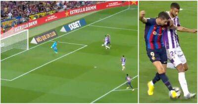 Robert Lewandowski scores outrageous back-heel finish for Barcelona