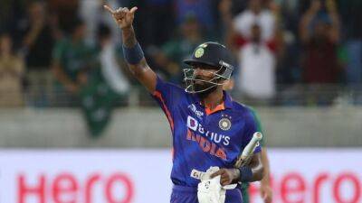 Watch: Hardik Pandya's Uber-Confident Nod Before Hitting Winning 6 vs Pakistan In Asia Cup
