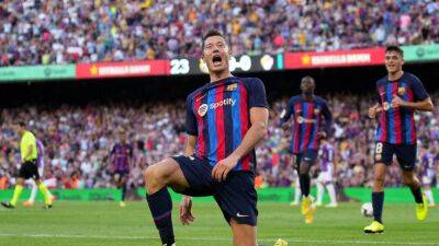 Xavi hails 'extraordinary' Lewandowski after double leads to convincing win for Barcelona