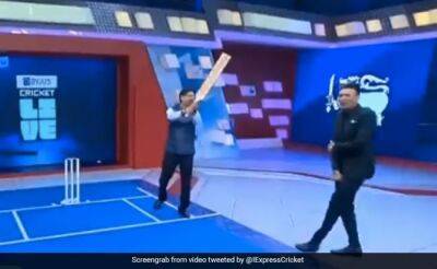 Asia Cup - Watch: Kris Srikkanth Accidentally Hits Hemang Badani During Asia Cup Commentary - sports.ndtv.com - India - Sri Lanka - Afghanistan - Pakistan