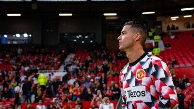 Cristiano Ronaldo - Ruud Van-Nistelrooy - Diego Forlan - Cristiano Ronaldo's end game - Super sub? Star of a mid-table team? He'll still produce, but role won't be the same - espn.com - Britain - Manchester