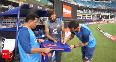 Asia Cup 2022: Virat Kohli gifts signed jersey to Haris Rauf