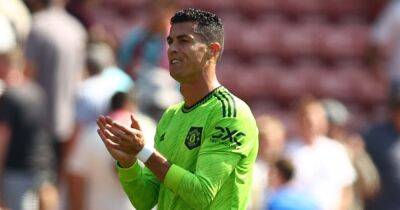 Napoli pushing to sign Cristiano Ronaldo from Manchester United