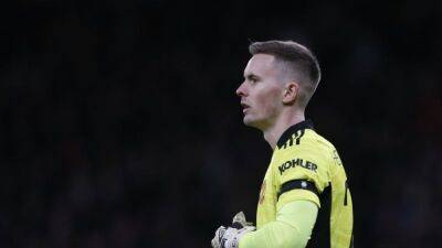 Keeper Henderson 'fuming' over lack of playing time at Man Utd