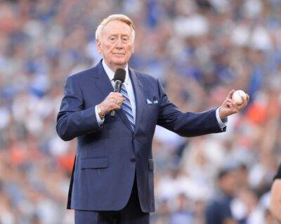 Jackie Robinson - Vin Scully, Dodgers broadcaster for 67 years, dies at 94 - nbcsports.com -  Brooklyn - county Hall - Los Angeles -  Los Angeles - county Clayton - county Kershaw