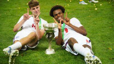 Carney Chukwuemeka’s big gamble, Dean Henderson’s fury, and the Lionesses break the internet – The Warm-Up