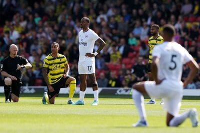 English Premier League clubs to stop taking knee before every match - news24.com - Britain