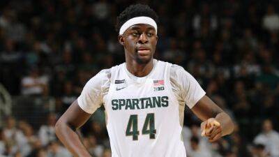 Raptors sign undrafted Michigan State F Brown