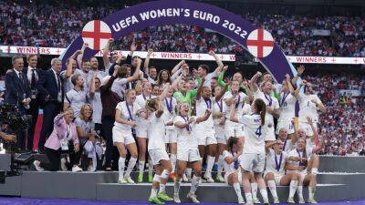 Liz Truss - Lionesses write open letter in bid to allow all girls to play football at school - bt.com - Germany