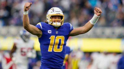 Justin Herbert - Trevor Lawrence - NFL Rank 2022 - Chargers dominate with eight players on top 100 list; zero from Patriots, Jets, Giants, Jaguars, Lions - espn.com - New York -  New York -  Lions - Los Angeles -  Detroit - county Christian -  Jacksonville - county Lawrence