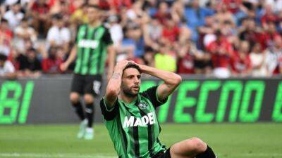 Sassuolo's Berardi misses penalty in goalless draw with AC Milan