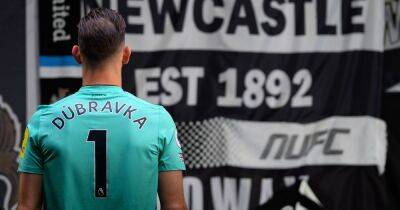 Tom Heaton - David De-Gea - Martin Dubravka - Martin Dubravka could regain previous shirt number as Manchester United move nears - manchestereveningnews.co.uk - Manchester