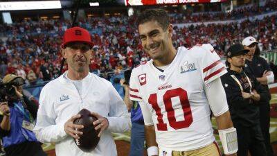 49ers' Kyle Shanahan grateful Jimmy Garoppolo is staying with team