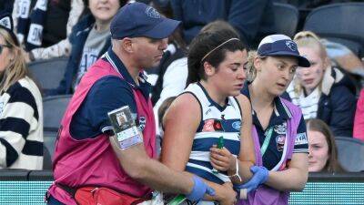 Rachel Kearns could miss rest of AFLW season with shoulder injury